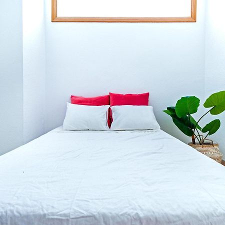 Design Beach And City Center Valencia Bagian luar foto