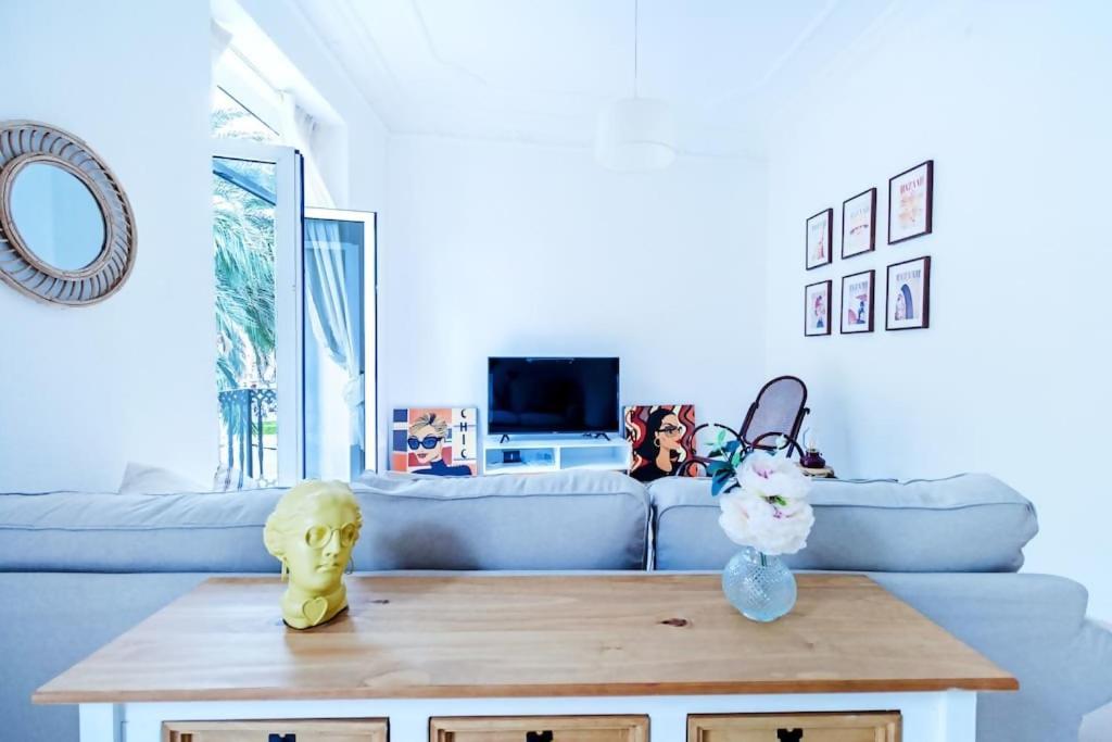 Design Beach And City Center Valencia Bagian luar foto